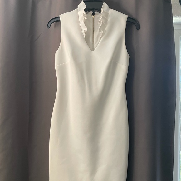 White Calvin Klein - Picture 1 of 4